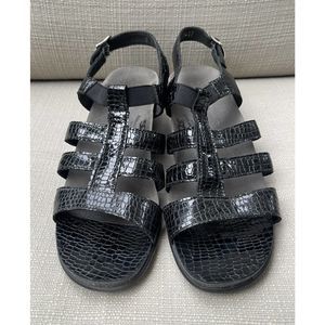 SAS Tripad Comfort Sandals 9N Black Patent Leather Croc Sling Back Strappy